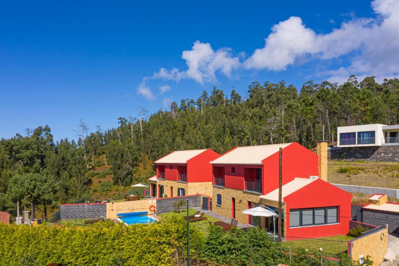Villa Felicidade Rocha By An Island