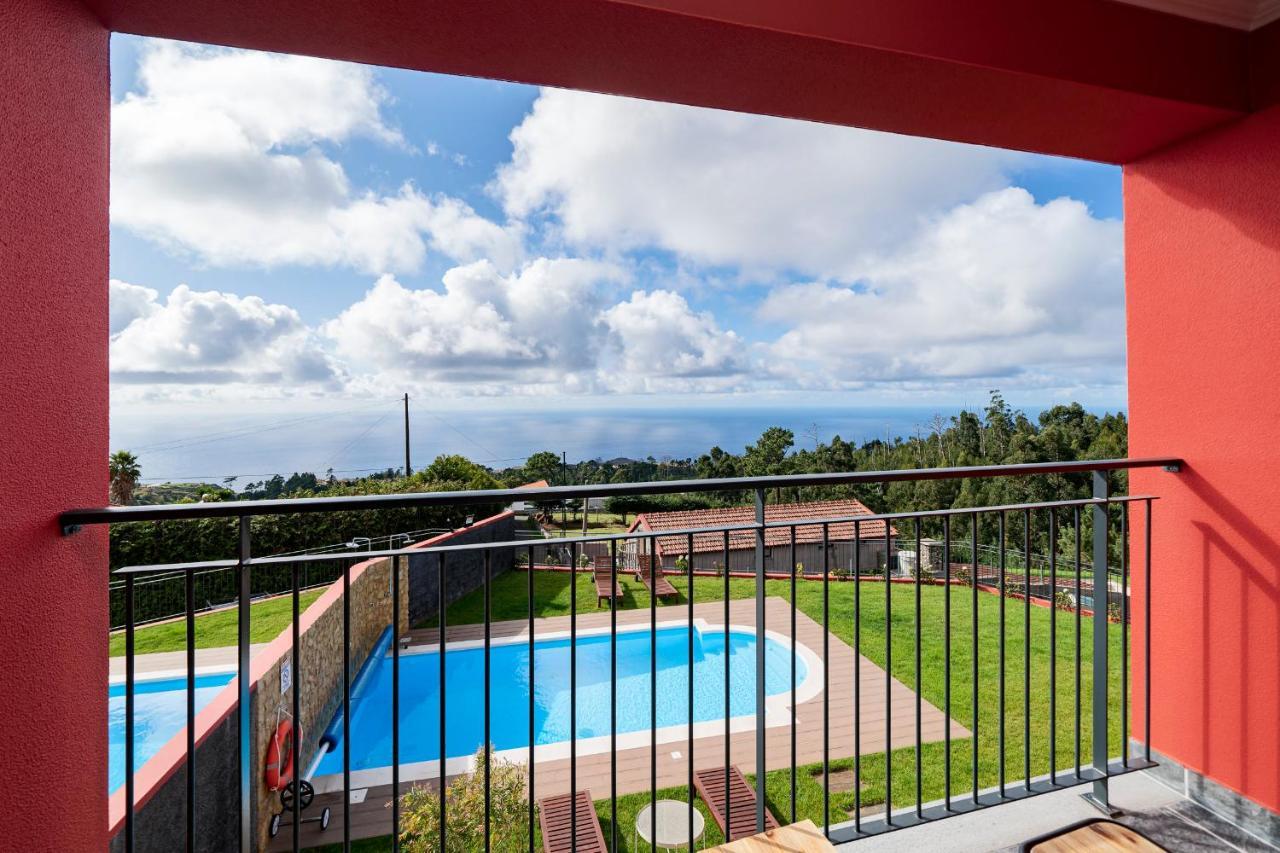 Villa Felicidade Rocha By An Island *